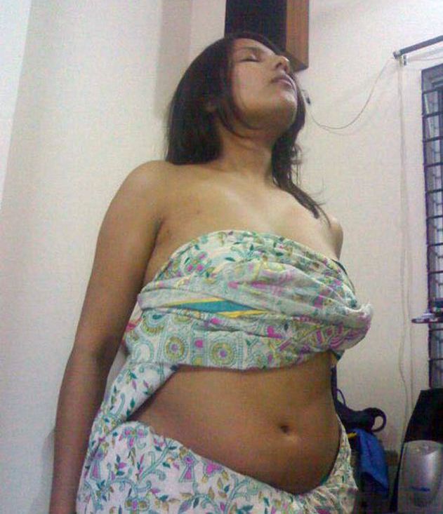 Indian law student purna exposed by lover leaked images