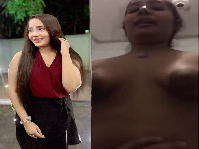 Sexiest girlfriend showing boobs in Srilankan sex