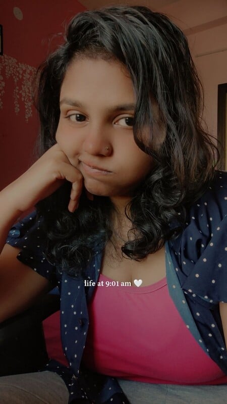 Desi girl lying naked for sex with hairy pussy shown