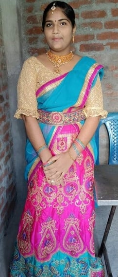 Married village wife boob show to ex-lover viral pics