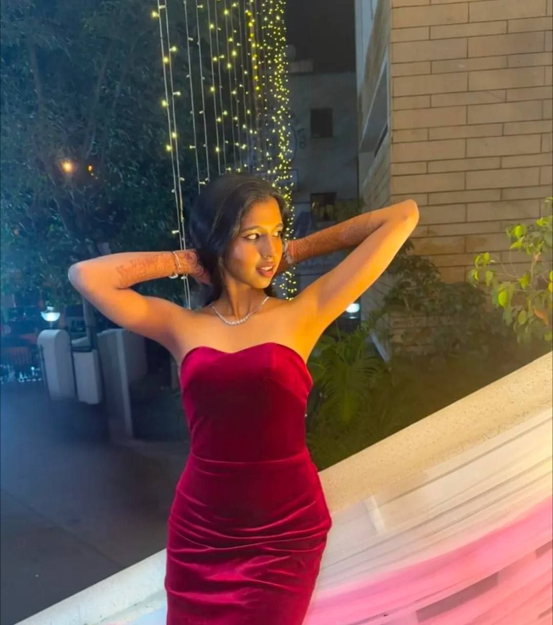 Slim Kerala girl sex with boyfriend in hotel room